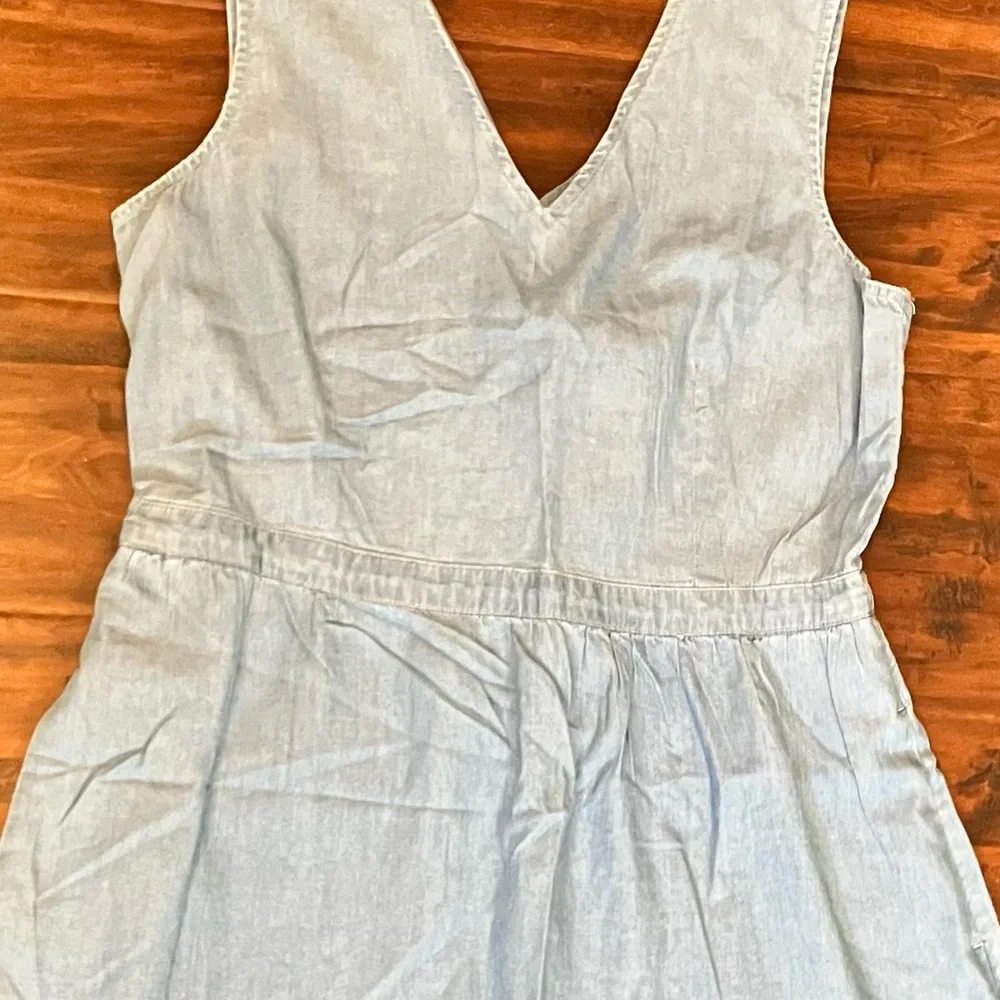 Levi’s | Joelle Back-Tie Twill Dress - Picture 5 of 11